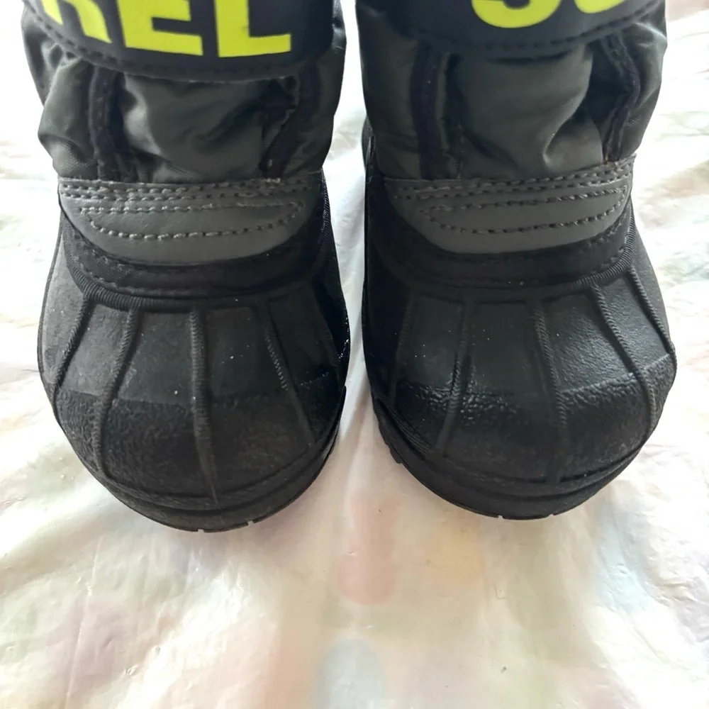 Sorel Snow Commander Black Yellow Boots Faux Fur Lined SZ 5 Worn 1X